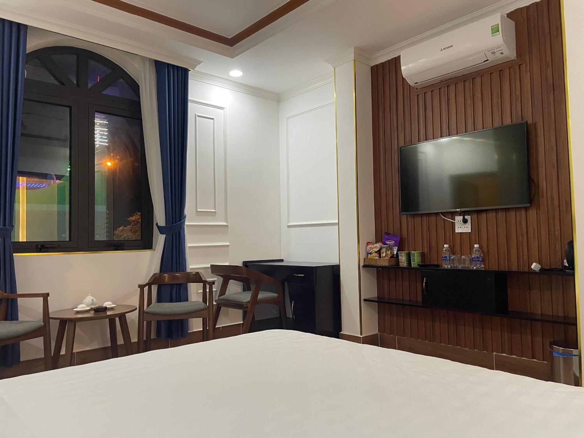 Ha Anh Hotel Phuong Sau Exteriör bild